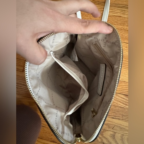 Steve Madden BMaggie White Crossbody Vegan Faux Leather Bag with Gold accents - Picture 8 of 9